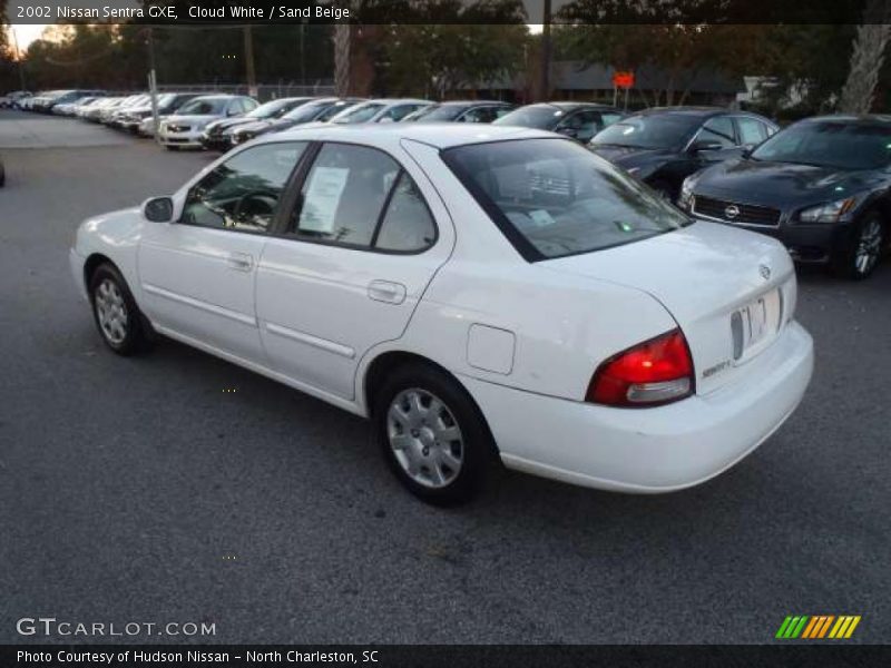 Cloud White / Sand Beige 2002 Nissan Sentra GXE