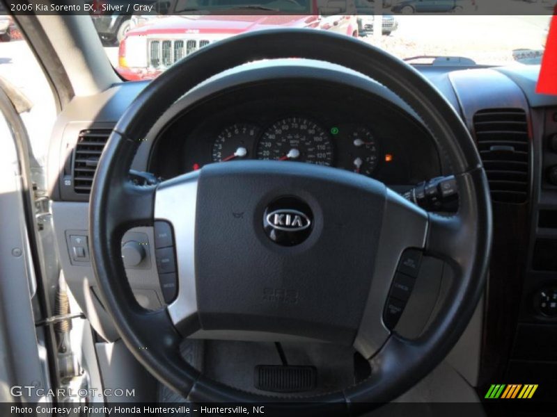 Silver / Gray 2006 Kia Sorento EX