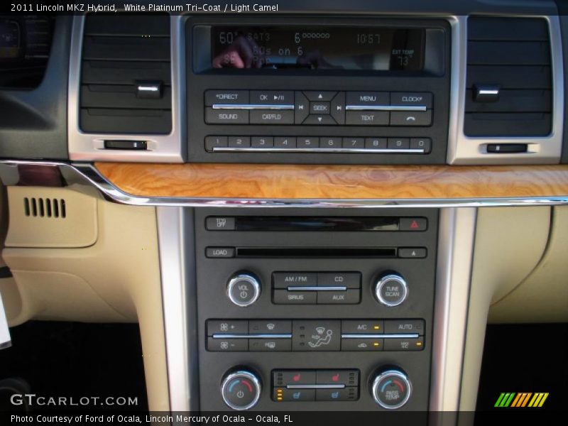 Controls of 2011 MKZ Hybrid