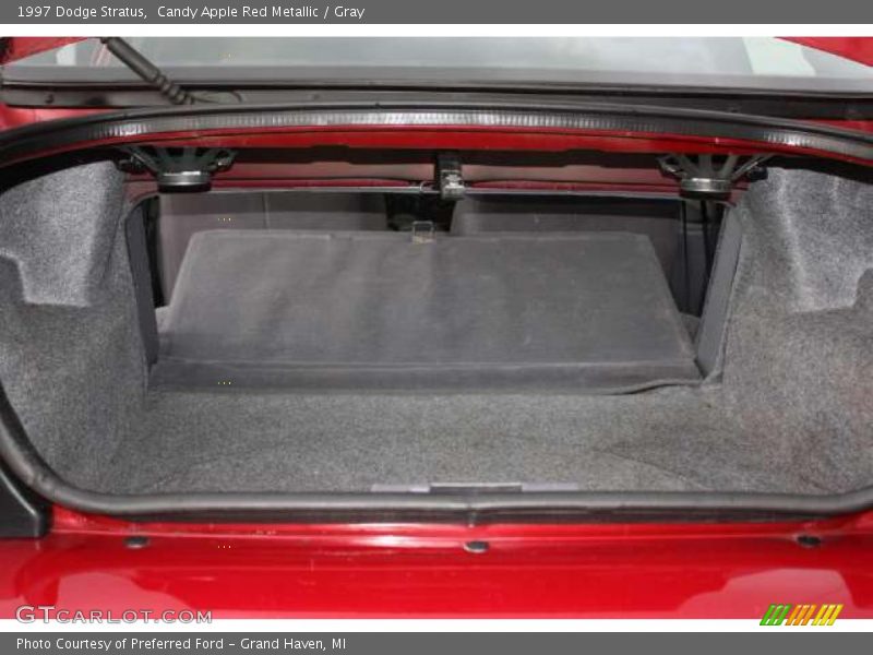  1997 Stratus  Trunk
