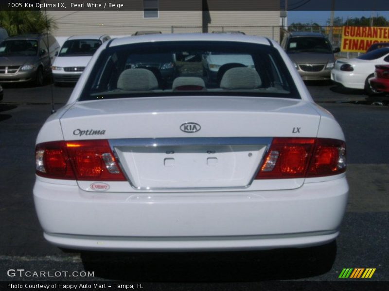 Pearl White / Beige 2005 Kia Optima LX