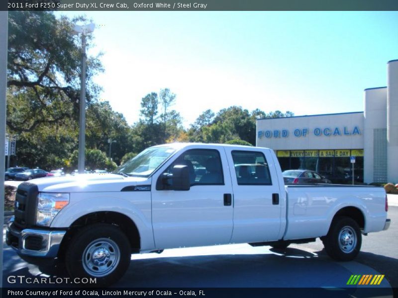 Oxford White / Steel Gray 2011 Ford F250 Super Duty XL Crew Cab