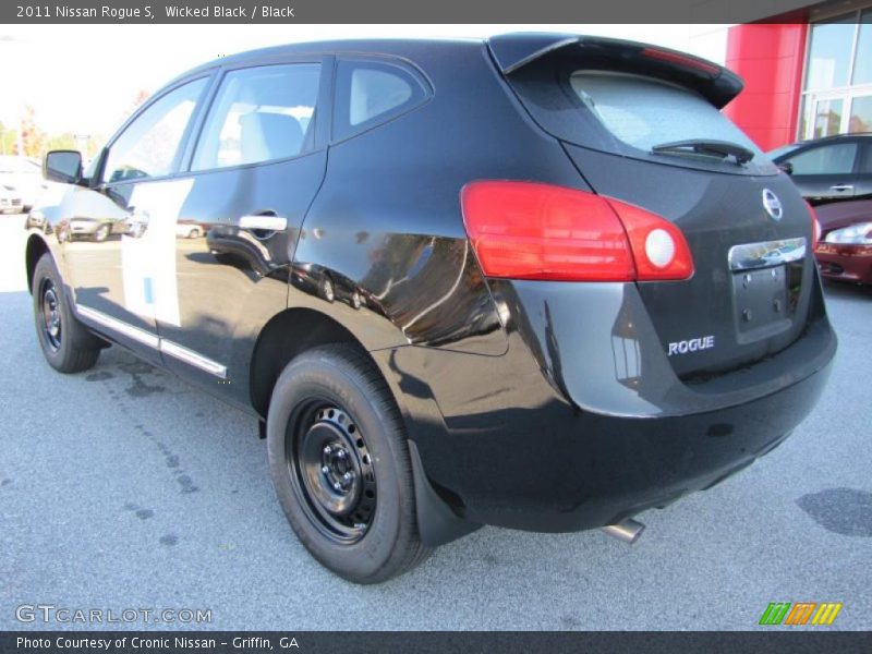 Wicked Black / Black 2011 Nissan Rogue S