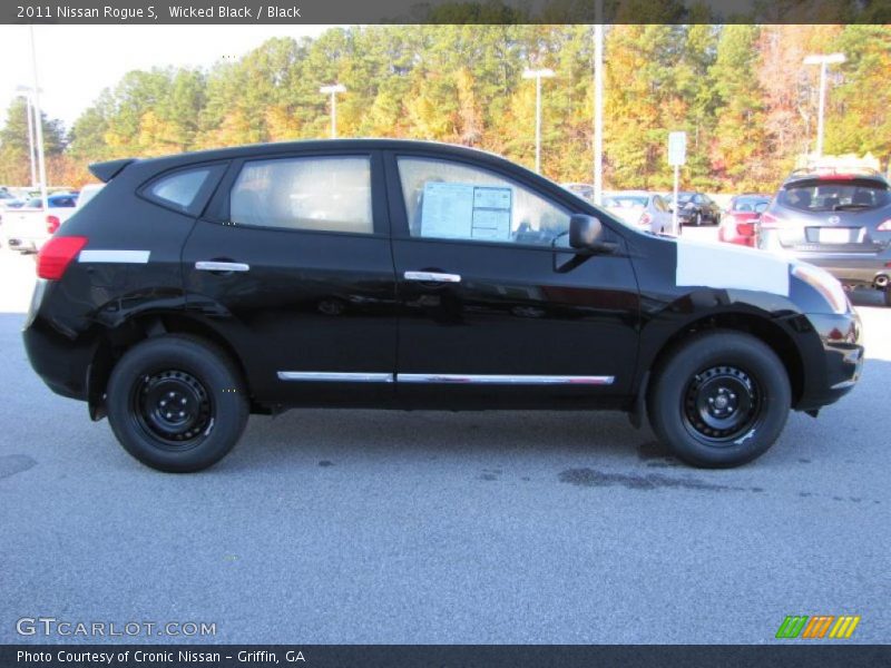Wicked Black / Black 2011 Nissan Rogue S
