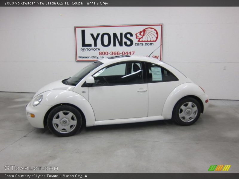 White / Grey 2000 Volkswagen New Beetle GLS TDI Coupe