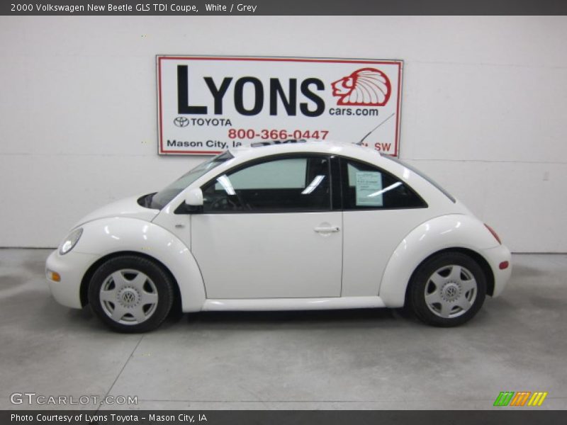 White / Grey 2000 Volkswagen New Beetle GLS TDI Coupe