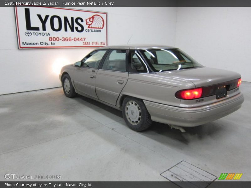 Pumice Pearl Metallic / Grey 1995 Mercury Sable LS Sedan