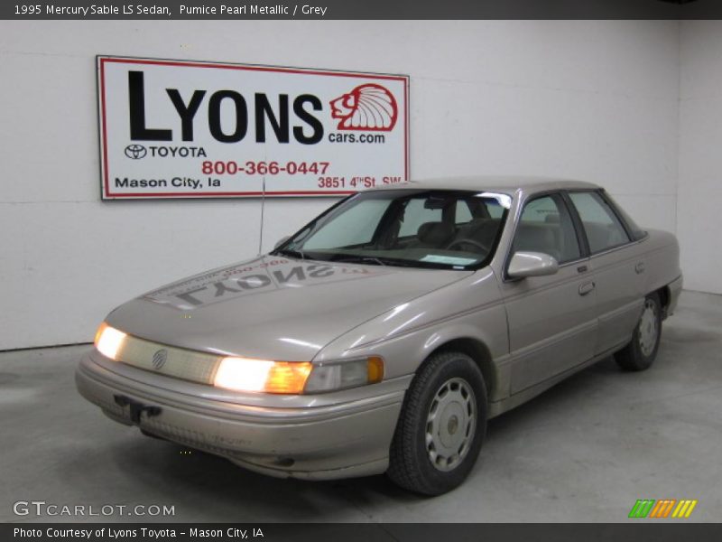 Pumice Pearl Metallic / Grey 1995 Mercury Sable LS Sedan