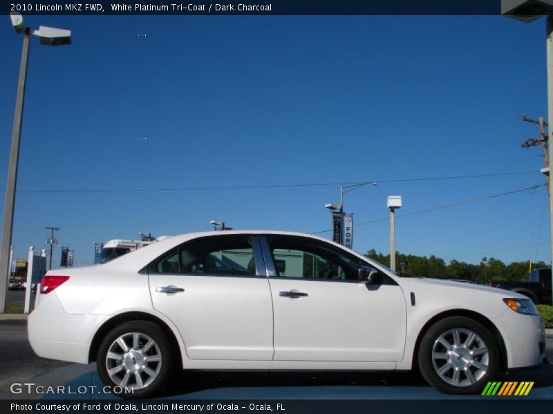 White Platinum Tri-Coat / Dark Charcoal 2010 Lincoln MKZ FWD