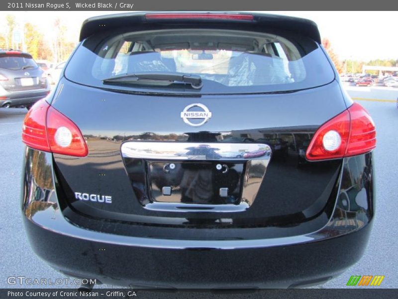 Wicked Black / Gray 2011 Nissan Rogue S