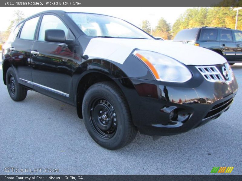 Wicked Black / Gray 2011 Nissan Rogue S