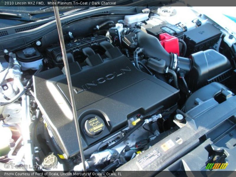 White Platinum Tri-Coat / Dark Charcoal 2010 Lincoln MKZ FWD