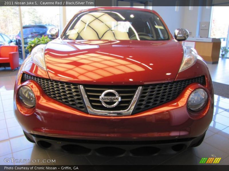 Cayenne Red / Black/Silver Trim 2011 Nissan Juke S