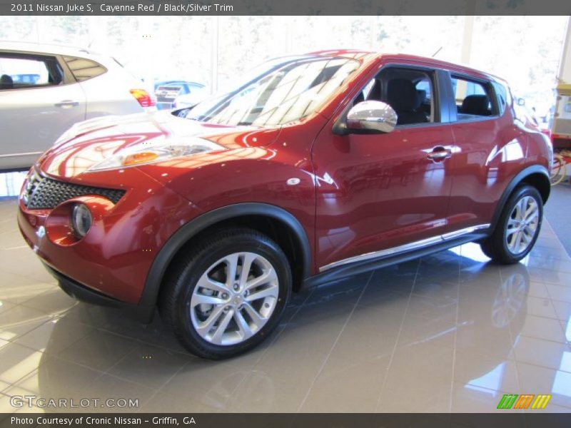 Cayenne Red / Black/Silver Trim 2011 Nissan Juke S
