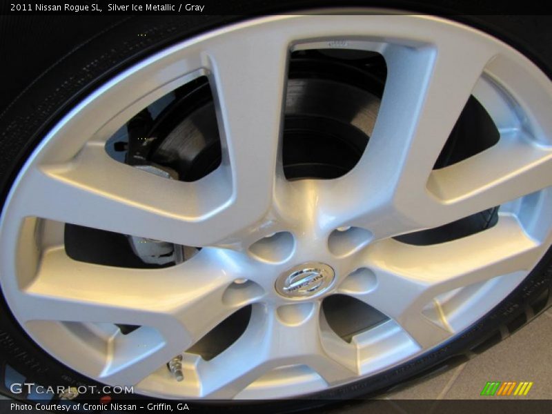 Silver Ice Metallic / Gray 2011 Nissan Rogue SL