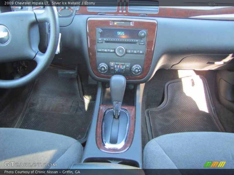 Silver Ice Metallic / Ebony 2009 Chevrolet Impala LT