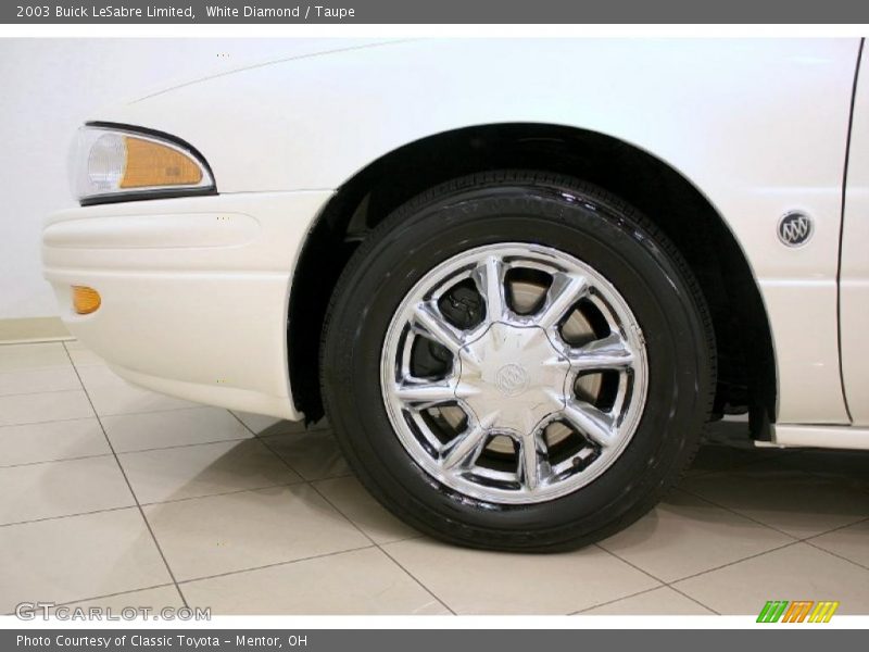 White Diamond / Taupe 2003 Buick LeSabre Limited