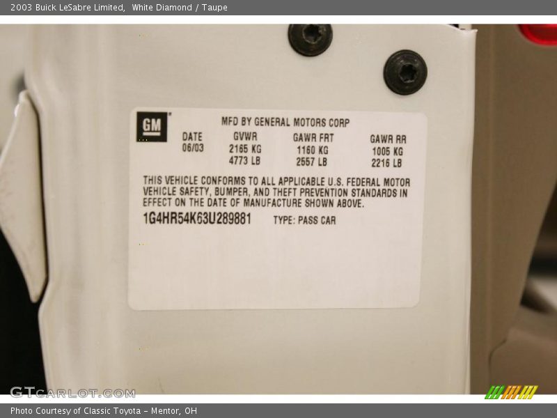 White Diamond / Taupe 2003 Buick LeSabre Limited