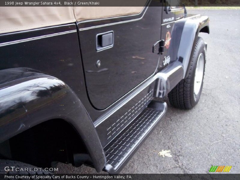 Black / Green/Khaki 1998 Jeep Wrangler Sahara 4x4