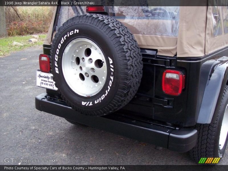 Black / Green/Khaki 1998 Jeep Wrangler Sahara 4x4