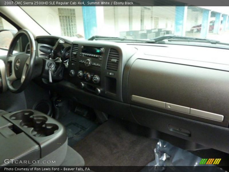 Summit White / Ebony Black 2007 GMC Sierra 2500HD SLE Regular Cab 4x4