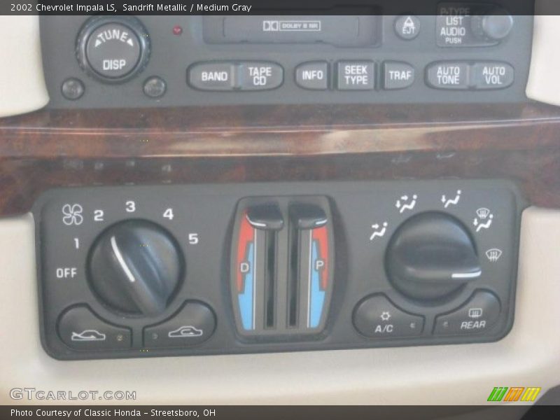 Sandrift Metallic / Medium Gray 2002 Chevrolet Impala LS