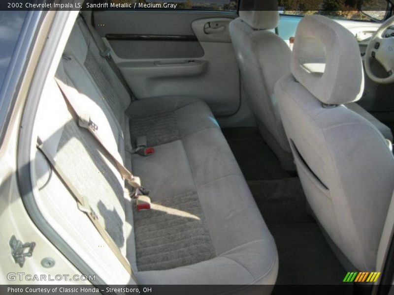 Sandrift Metallic / Medium Gray 2002 Chevrolet Impala LS