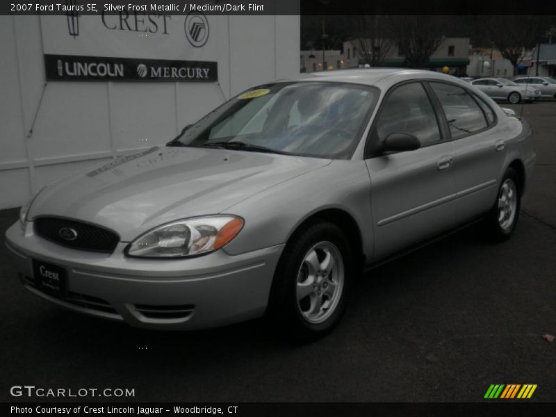 Silver Frost Metallic / Medium/Dark Flint 2007 Ford Taurus SE