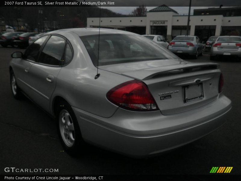 Silver Frost Metallic / Medium/Dark Flint 2007 Ford Taurus SE
