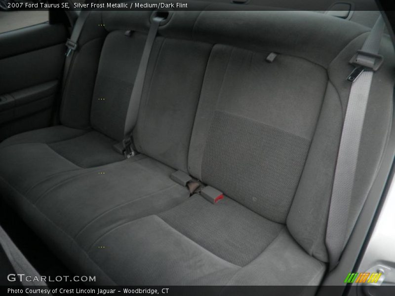 Silver Frost Metallic / Medium/Dark Flint 2007 Ford Taurus SE
