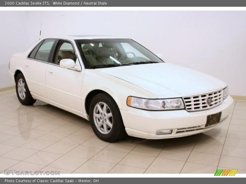 White Diamond / Neutral Shale 2000 Cadillac Seville STS