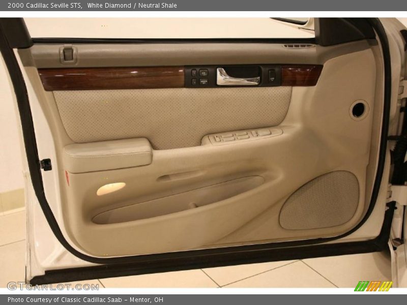 Door Panel of 2000 Seville STS
