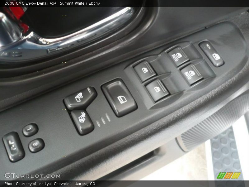 Controls of 2008 Envoy Denali 4x4