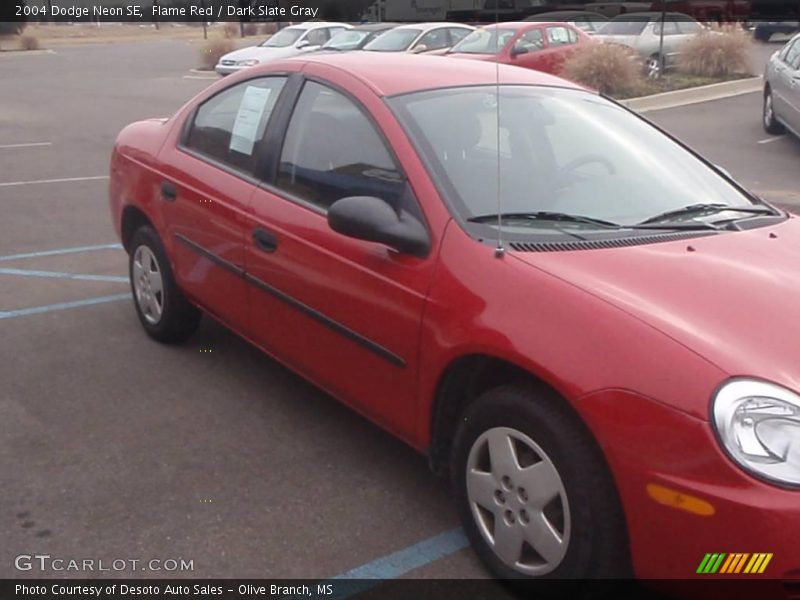 Flame Red / Dark Slate Gray 2004 Dodge Neon SE