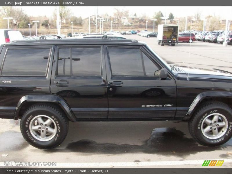 Black / Gray 1996 Jeep Cherokee Classic 4x4