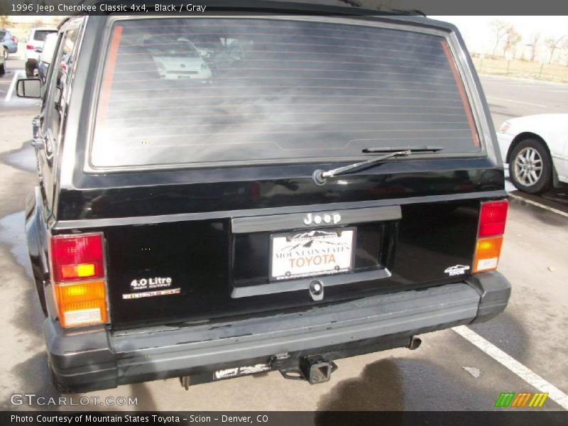 Black / Gray 1996 Jeep Cherokee Classic 4x4