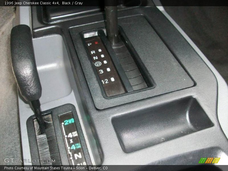  1996 Cherokee Classic 4x4 4 Speed Automatic Shifter