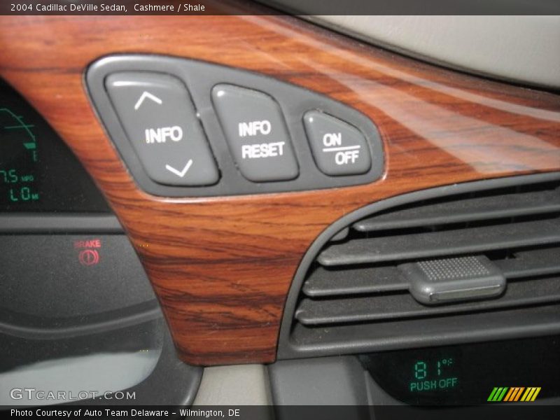 Cashmere / Shale 2004 Cadillac DeVille Sedan