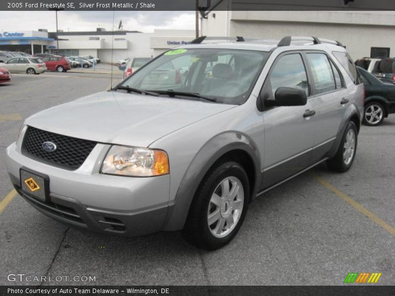 Silver Frost Metallic / Shale 2005 Ford Freestyle SE