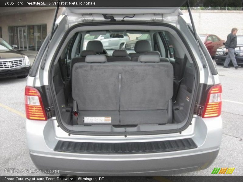  2005 Freestyle SE Trunk