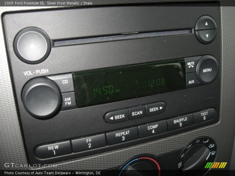 Silver Frost Metallic / Shale 2005 Ford Freestyle SE