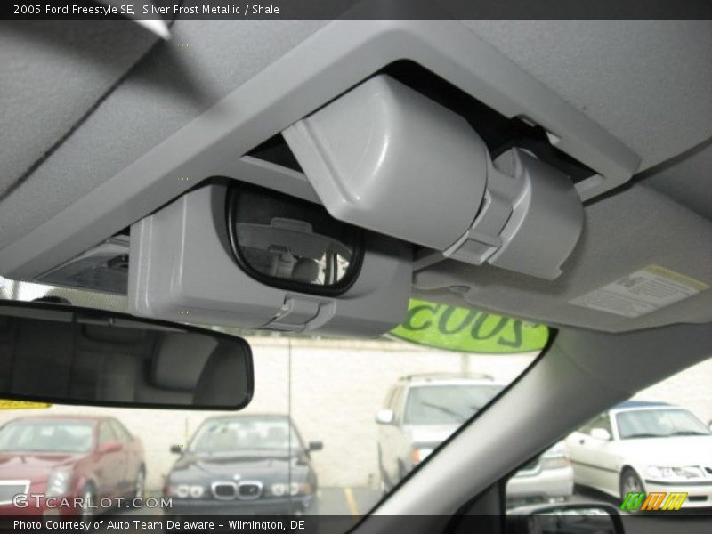 Silver Frost Metallic / Shale 2005 Ford Freestyle SE