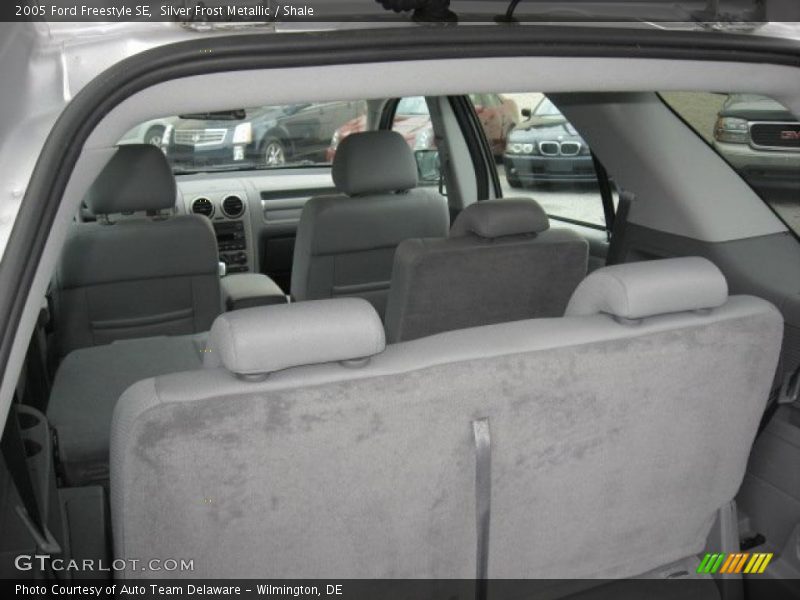 Silver Frost Metallic / Shale 2005 Ford Freestyle SE