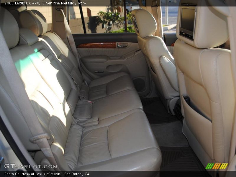 Silver Pine Metallic / Ivory 2005 Lexus GX 470