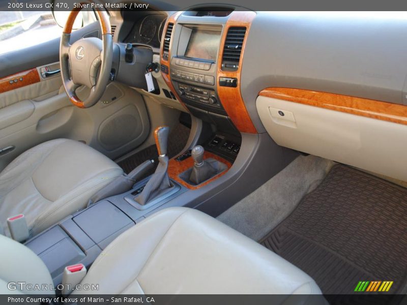 Silver Pine Metallic / Ivory 2005 Lexus GX 470