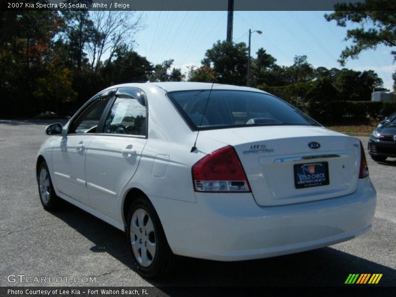 White / Beige 2007 Kia Spectra EX Sedan