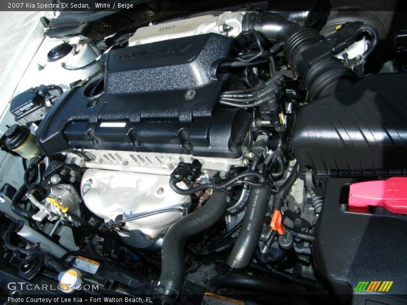 White / Beige 2007 Kia Spectra EX Sedan