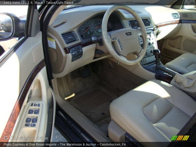 Black / Taupe/Light Taupe 2001 Volvo S80 2.9