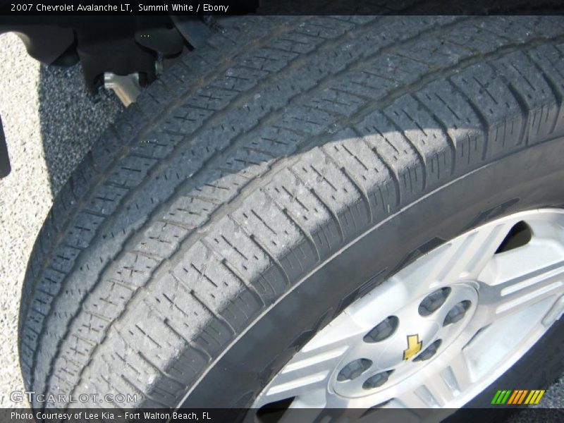 Summit White / Ebony 2007 Chevrolet Avalanche LT