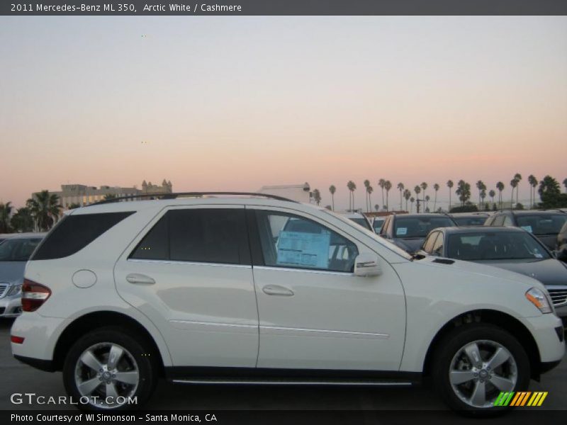 Arctic White / Cashmere 2011 Mercedes-Benz ML 350